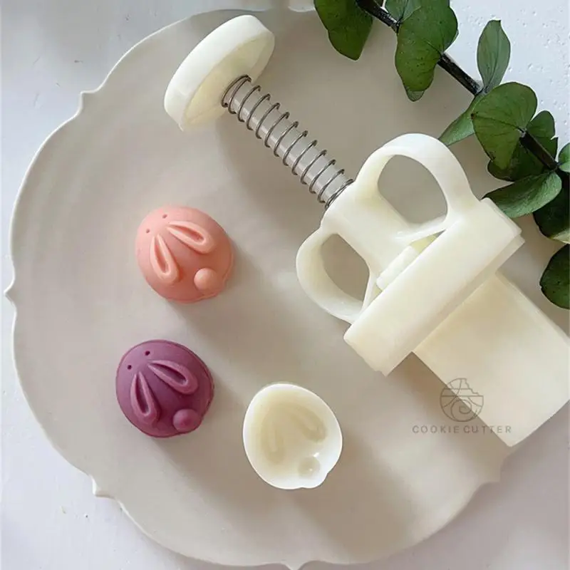 

Pastry Hand Press Tool Rabbit Household Hand Press Tool Pastry Easy To Clean Moon Cake Mold Baking Utensils Rabbit Mooncake Mold