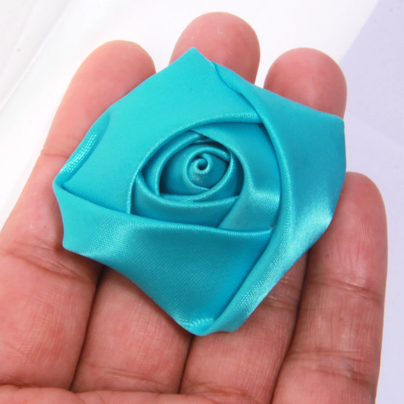 Set of 10 Large Rose Fabric Flowers for Creative DIY Accessories and Decorations