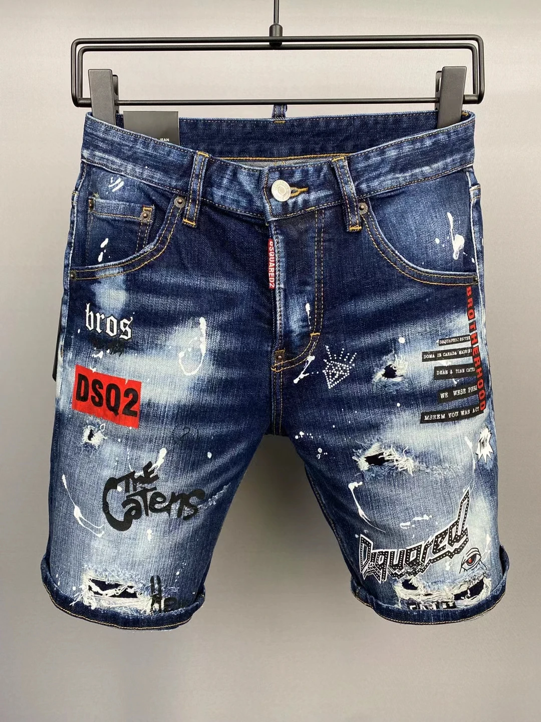 New dsquared2 Mens Ripped Short Jeans 