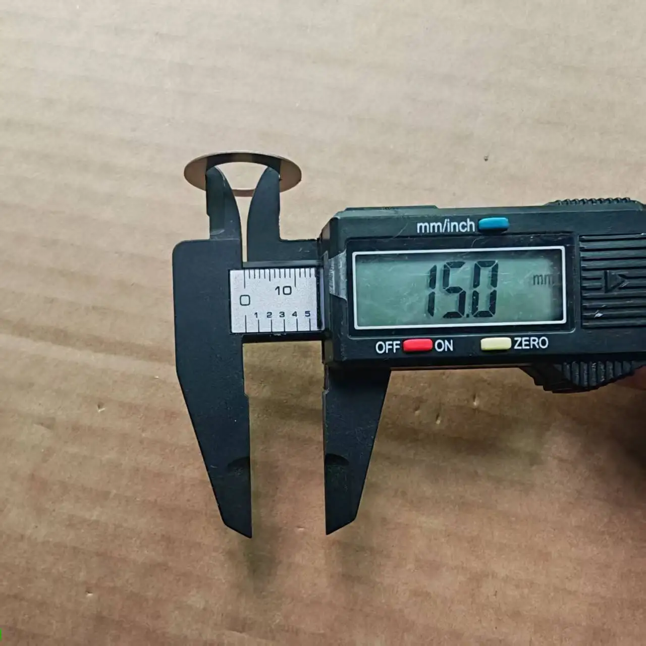 S85663f0862704a1b9ce82316ef3a9