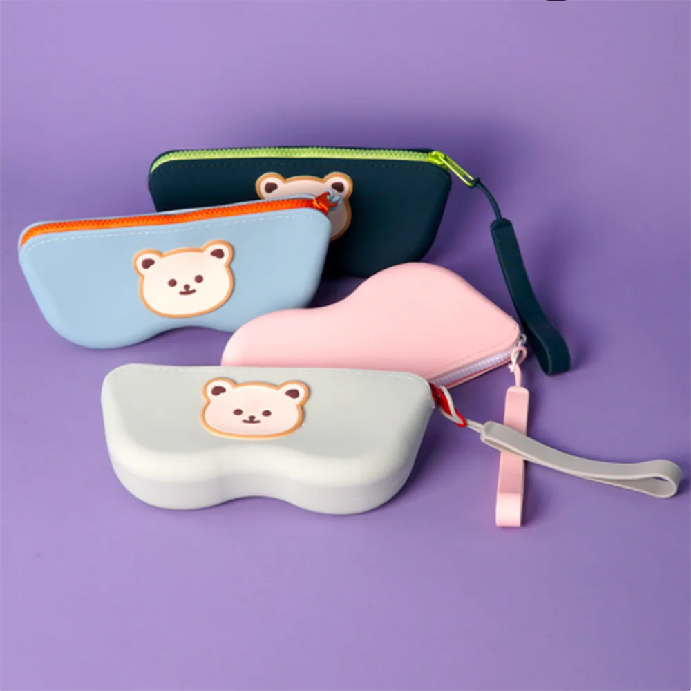 Silicone Glasses Bag with Wrist Rope Cartoon Bear Sun Glasses Case Portable Sunglasses Protective Cover Travel Storage Bag