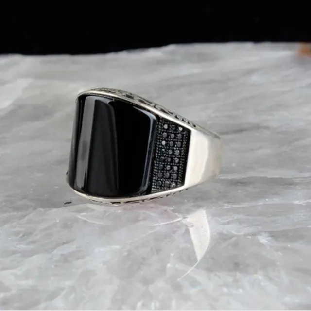 Punkboy Retro Style Men's Ring Craved Pattern Black Egg-shaped Crystal Silver Color Ring for Male Party Jewelry Size 6-13 AJZ3839XS