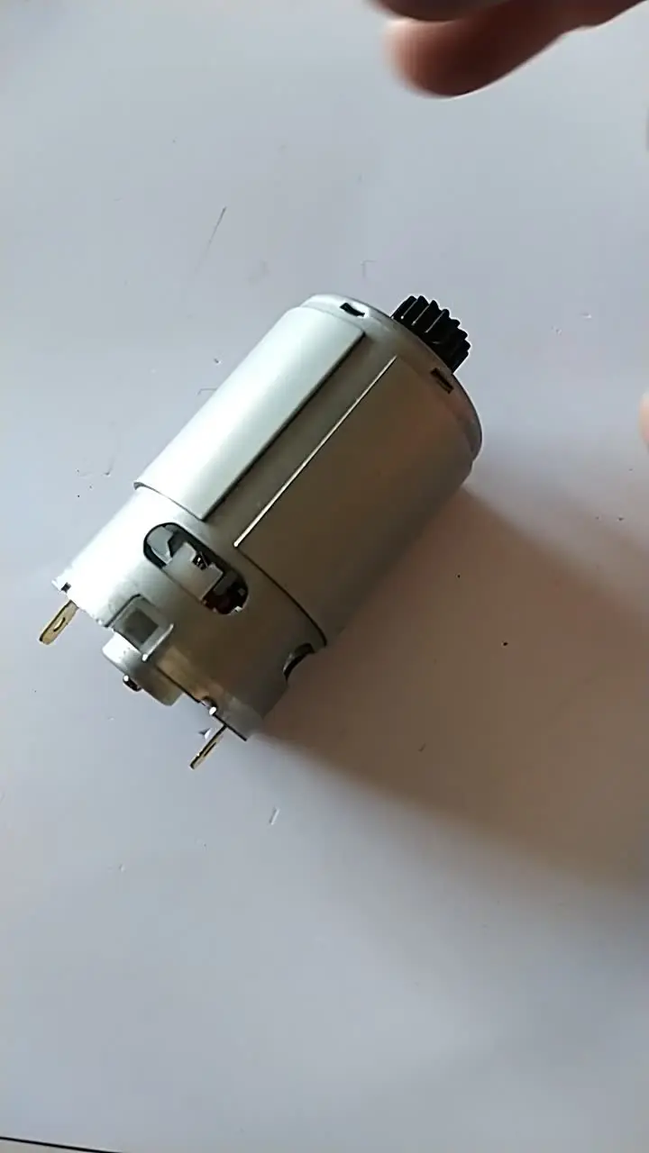 ⭐️BOSCH BOSCH 060080330C AXT 25 TC - Silent shredders 2.500 W