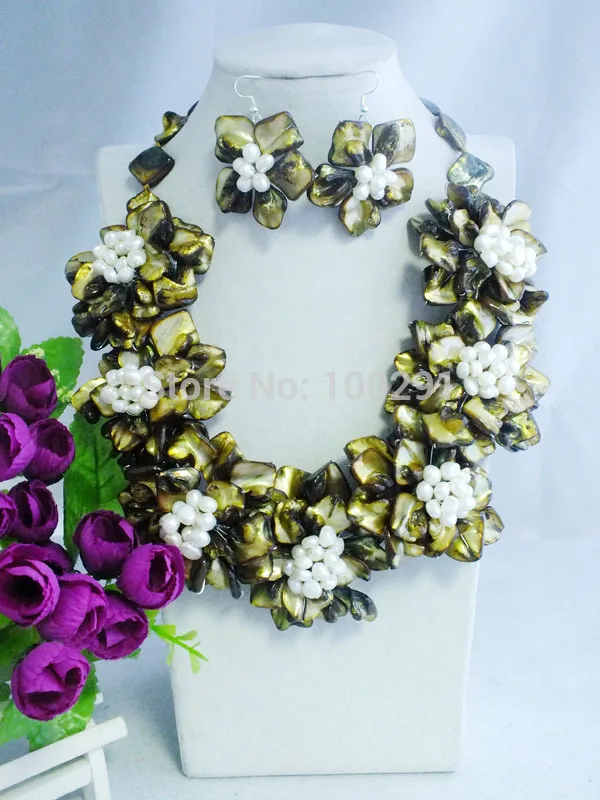 

New handmade brown shell flower necklace for Nigerian party or wedding