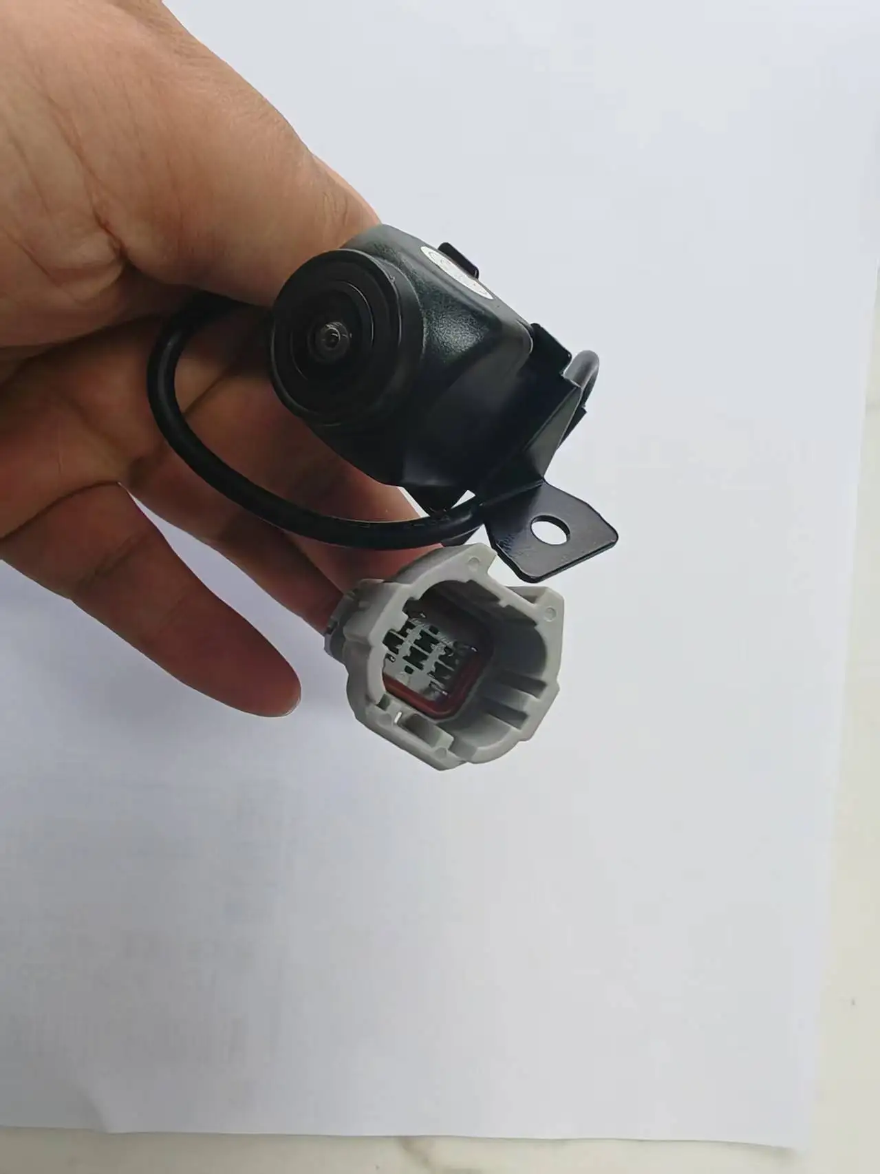 현대 아제라 후방 카메라 95760-3V010 95760-3V011 고품질 주차 자동차 부품 액세서리 (2012-2013년형)