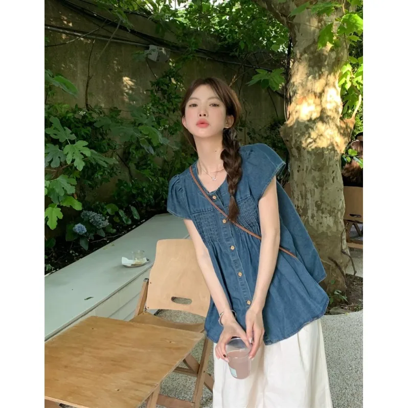 한국어 스타일 빈티지 Pleated 짧은 소매 셔츠 여성 여름 2024 새로운 틈새 캐주얼 루즈 피트 다목적 싱글 브레스트 블라우스