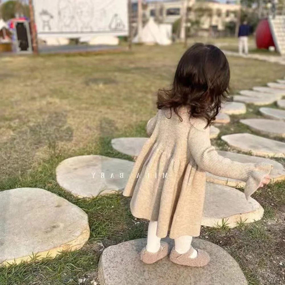 Vestidos casuales para niñas, ropa para niños, falda de hilo de lana, tejido de manga larga, capa inferior coreana para bebés, invierno, nuevo