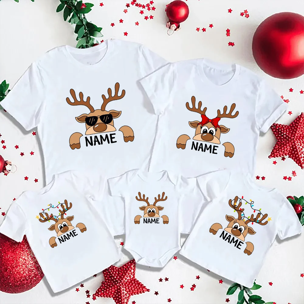 thumbnail image 2 of Ropa con nombre de familia personalizada, camiseta familiar de Navidad personalizada, estampado de reno navideño, camiseta para padre, madre e hijos, mameluco para bebé, 2 of 5