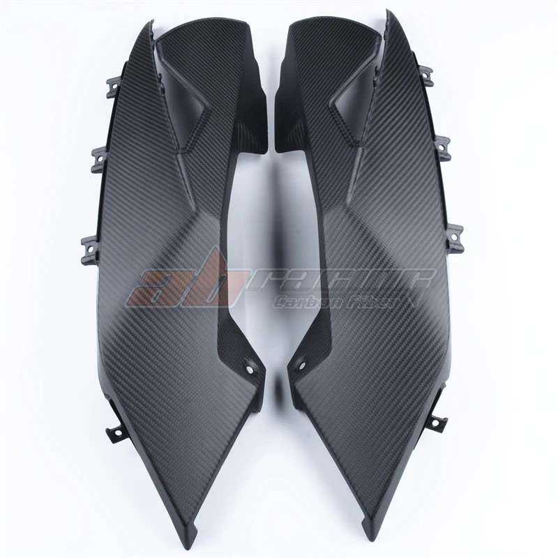 

Боковой обтекатель для KTM RC8 2011 полностью из углеродного волокна 100%