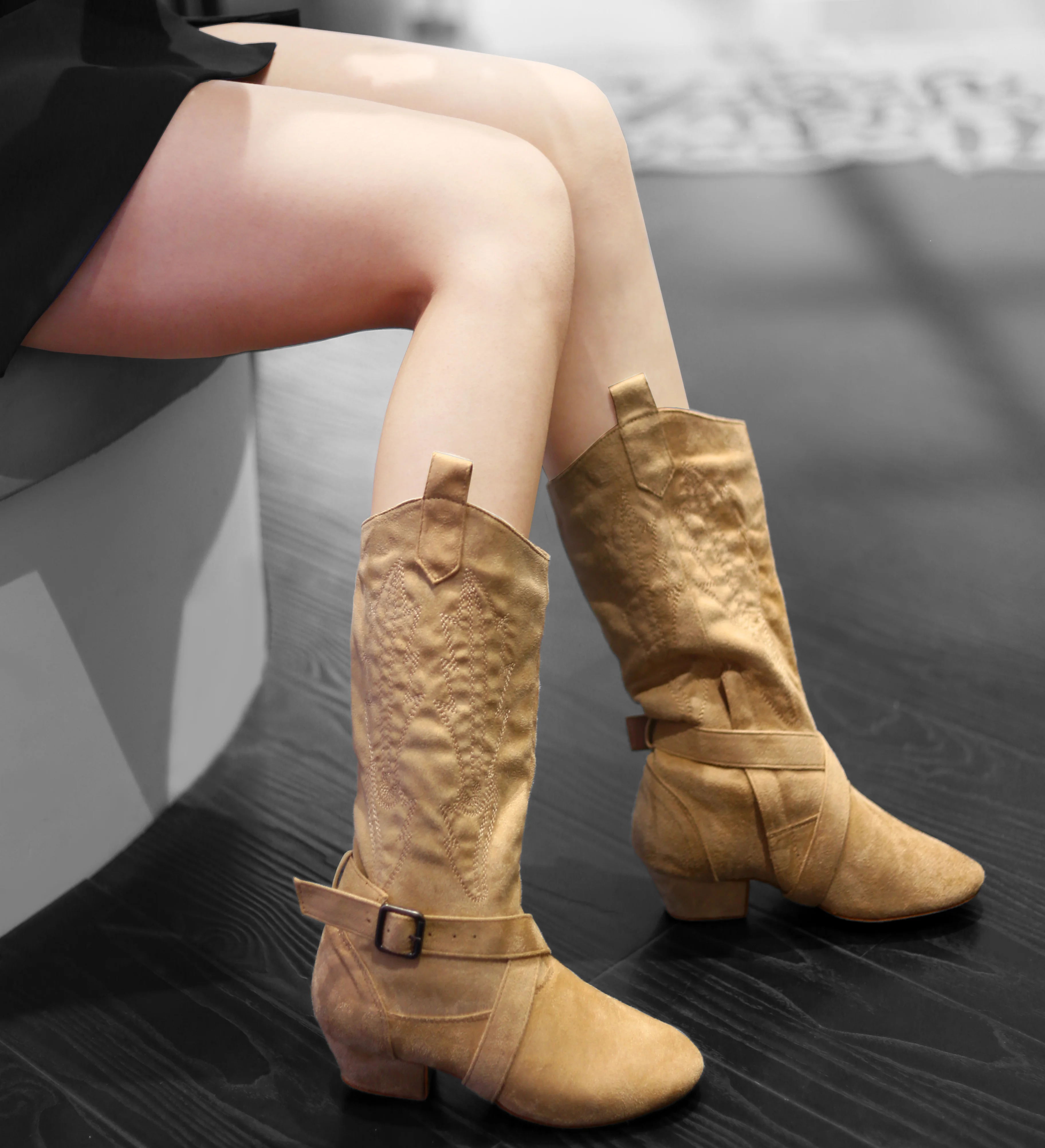 Women Latin Dance Boots Soft Ballroom Low Heel Salsa Dancing Shoes