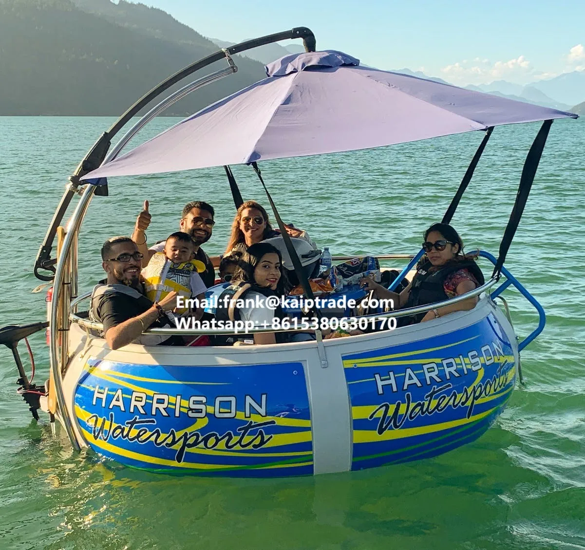 Hot selling water park equipment 4 person family dinner electric barbecue boat recreation tour electric boat with gasoline motor