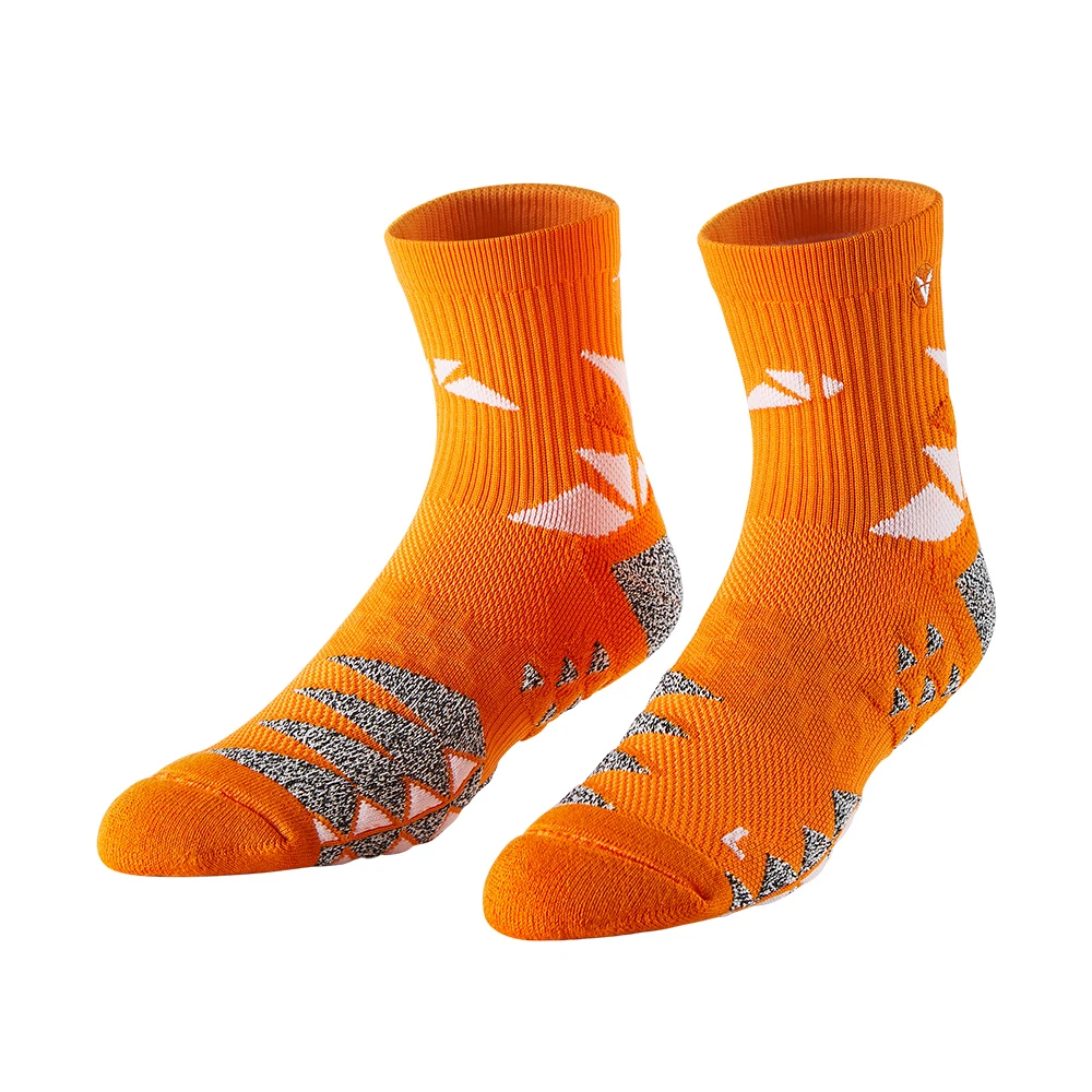 Professional Mid-calf Grip Socks Image 4