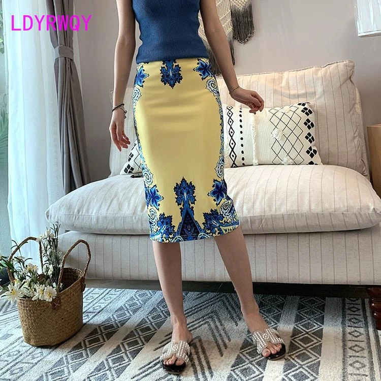 2022 Summer Korean version of the new printed half skirt high Fanny pack hip slimming sexy stretch skirt slit one step skirt Skirts