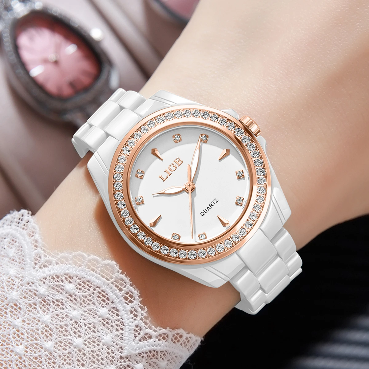 Elegant Ceramic Women's Quartz Watch - Fashionable Waterproof Luminous Timepiece with Gift Box