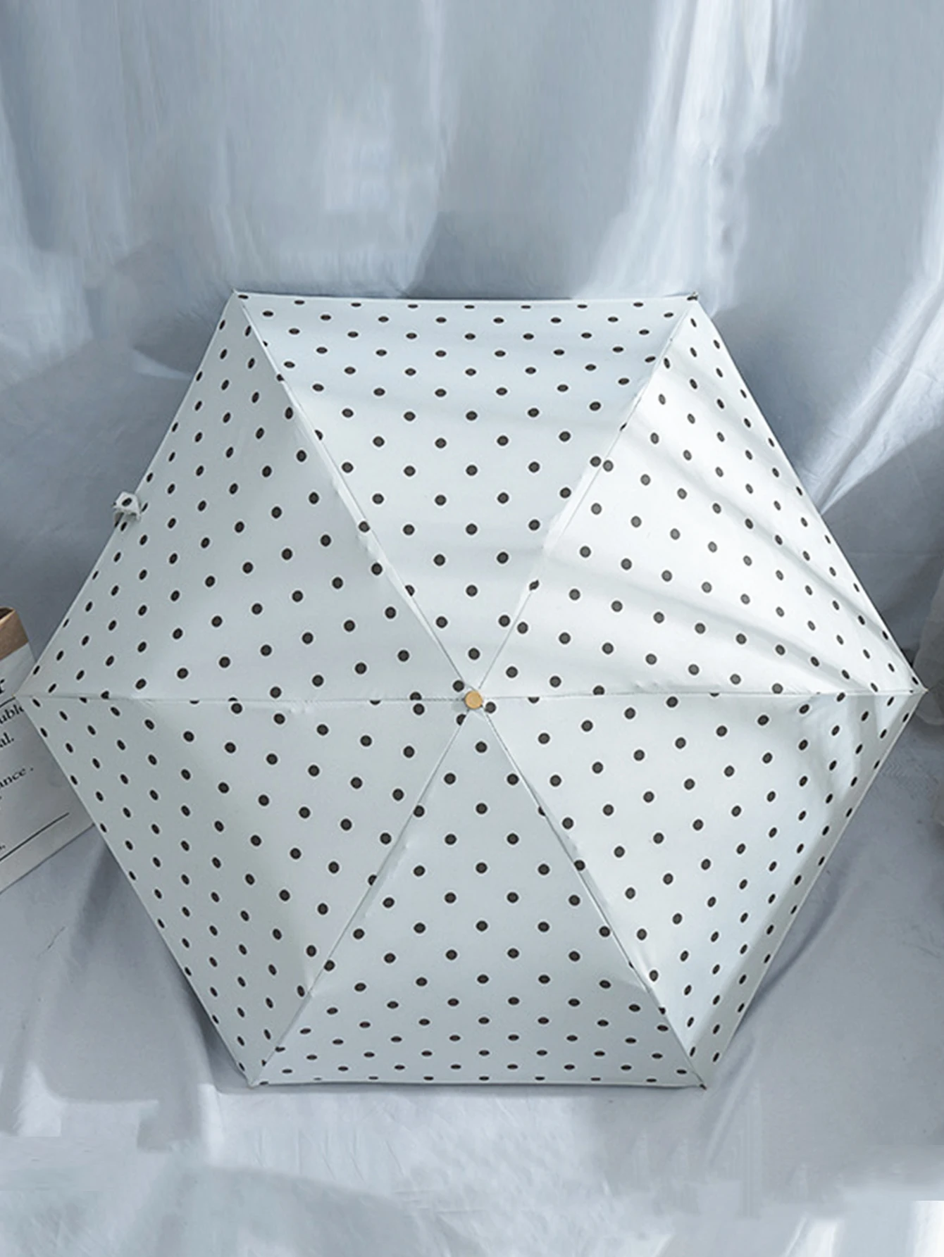 Umbrella curved handle sunscreen rainproof sunny rain dual-purpose ultraviolet protection black dot white