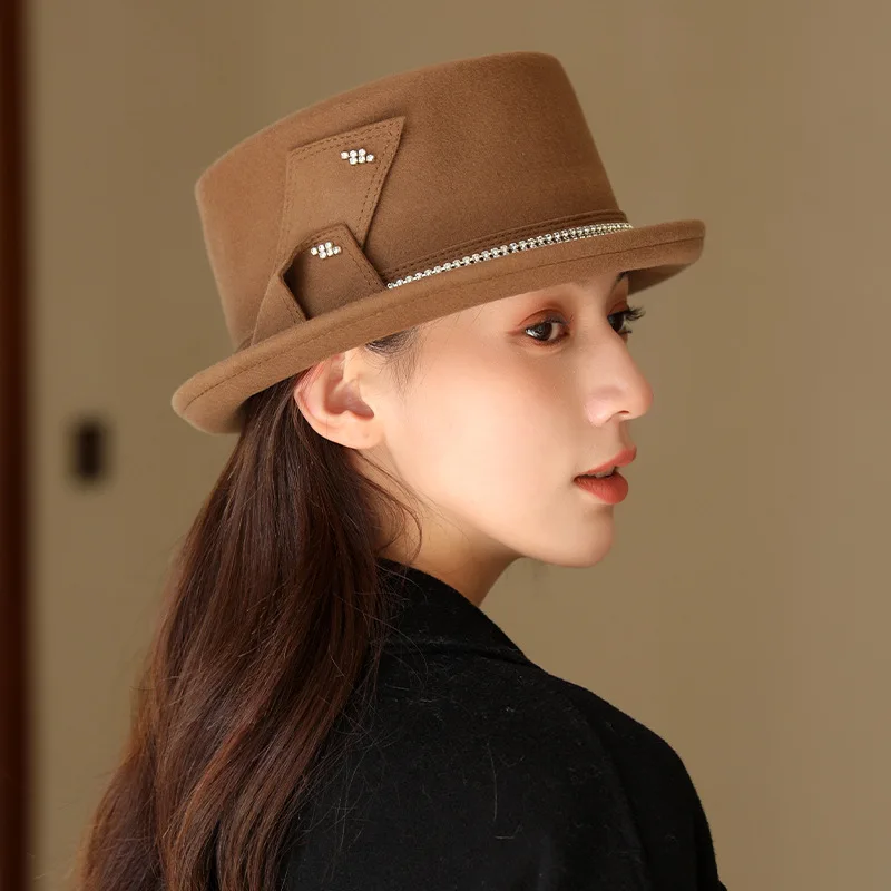 

High end new wool hat Women's French top hat Elegant and fashionable Hepburn style flat top hat
