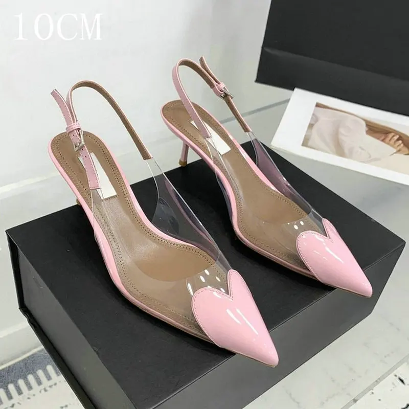 2025 New Style Fashion Heart-shaped Patched Pumps