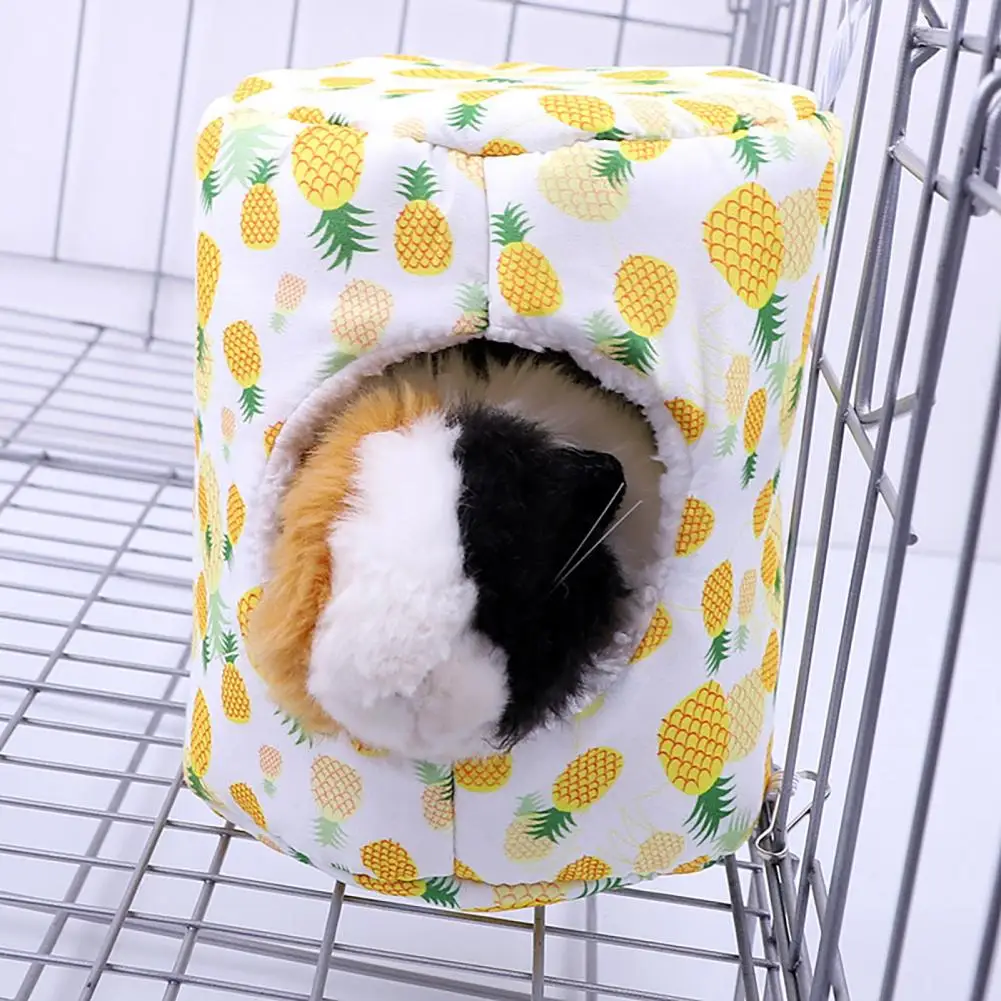 Cute Guinea Pig Nest Habitat Cow Cold-proof Guinea Pig Cage Large Space Guinea Pig Den Hamster Hammock Pet Cage - Image 5