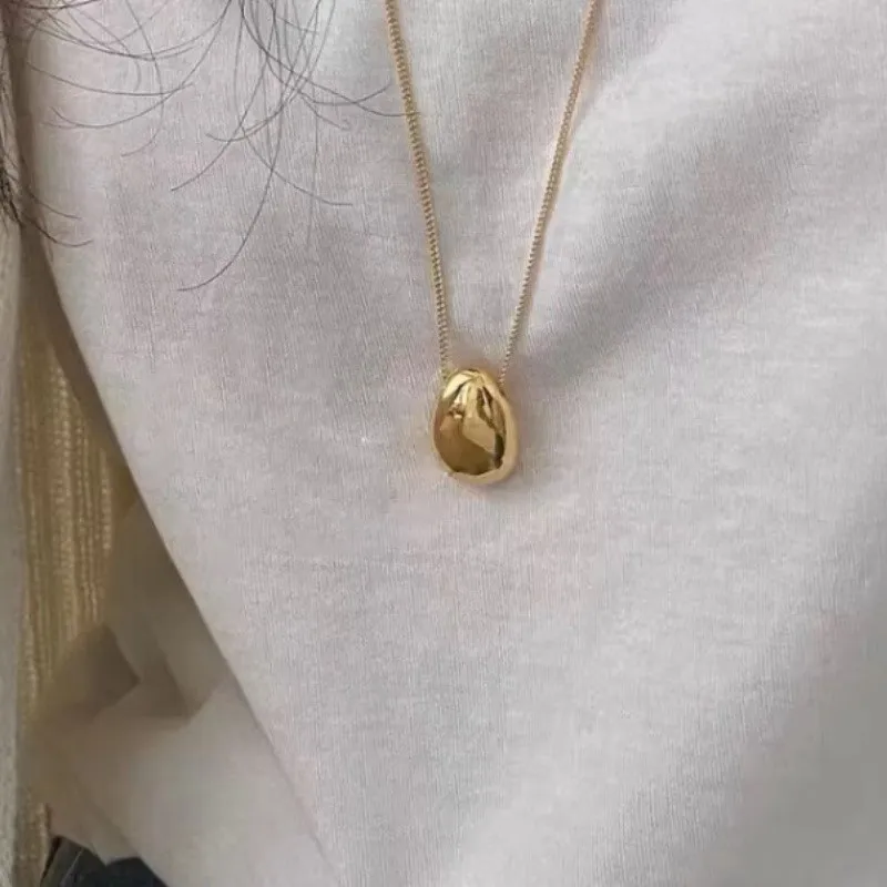 Delicate Smooth Metal Teardrop Pendant Necklace for Women New Trendy Sweater Chain Necklace Party Jewelry Gifts