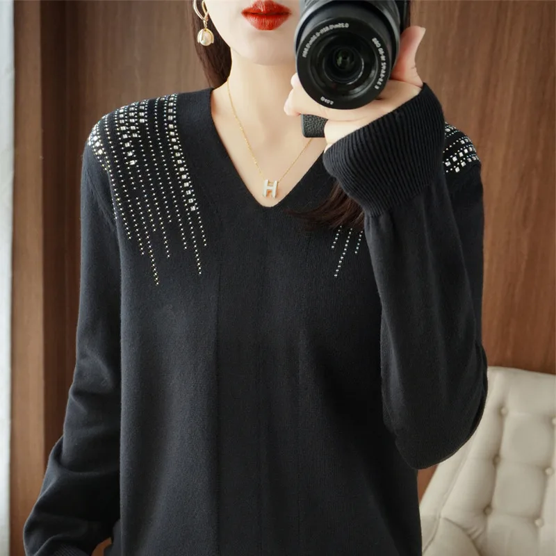 

Autumn Winter New Knitwear Women's V-Neck Long Sleeve Pullover Loose Solid Color Simple Temperament Andy Velvet Diamond Knitwear