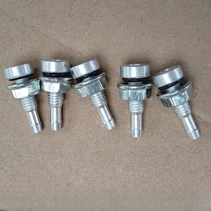 Parking Heater Fuel Tank Nozzle Oil Head Truck Fuel Heating Tapered Cylindrical Aluminum Oil Outlet Modification Accessories 1PC
