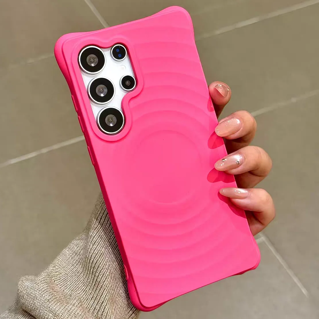 Vibrant Ripple Magnetic Protective Case - Shockproof Colorful Shell