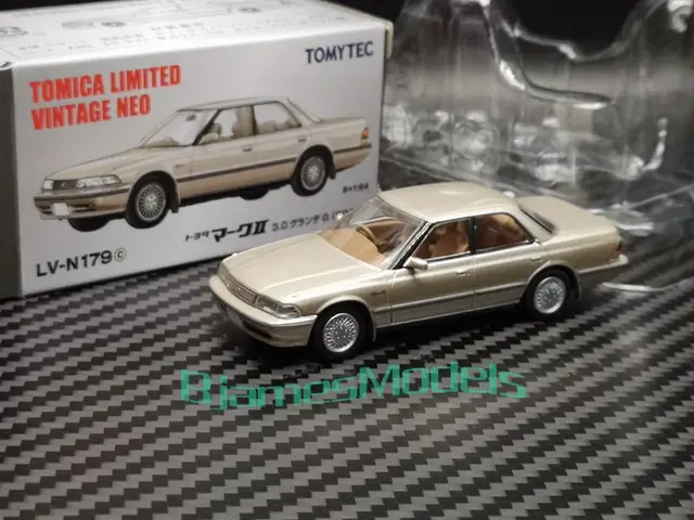 TOMY TLV LV-N179 Toyota Mark II 3.0 Grande Tomica Limited Vintage