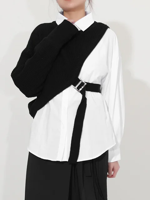Long lapel blouse in half white and black
