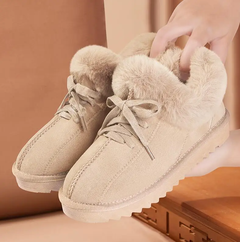 

Женские замшевые сапоги до середины икры, с плюшевой подкладкой