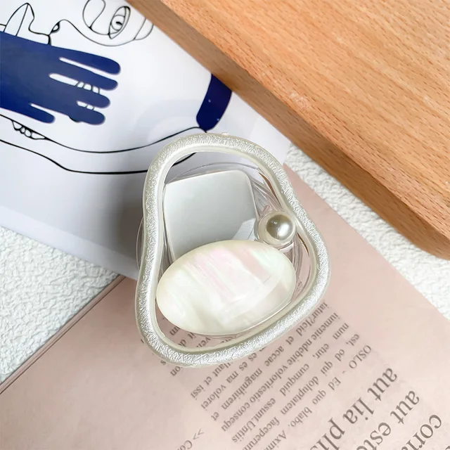 고급스러운 진주 대리석 Griptok 스탠드 홀더: 휴대전화에 우아함과 스타일을 더하다