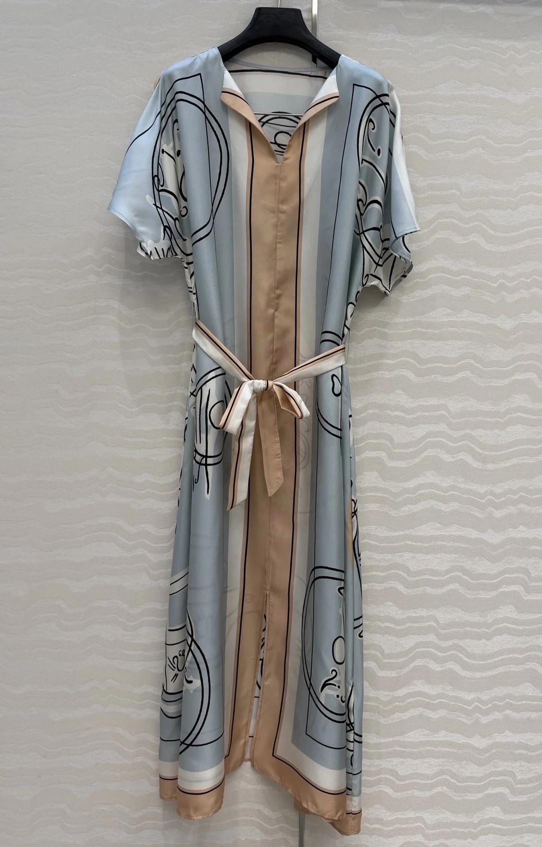 2026 Spring 26ss New Fashion 100 Silk Nice Print Brand Gothic Designer 2026-spring-26ss-new-fashion-100-silk-nice-print-brand-gothic-designer