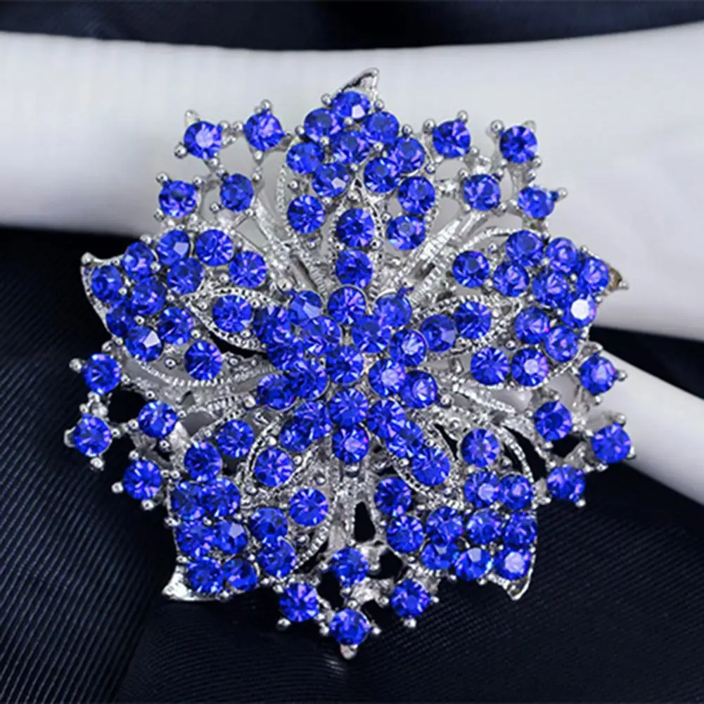 Broches Flores De Diamantes De Diamantes Broche Bouquet Blue Crystal  Corsage Pins Broches Para Ropa Mujer Regalo Para Mujeres Niñas De 14,5 €