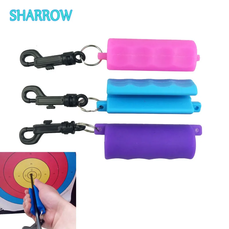Archery Arrow Target Remover Silicone Arrow Puller Black Gripper Protective Arrow Puller with Quick Release Clip for Shooting 