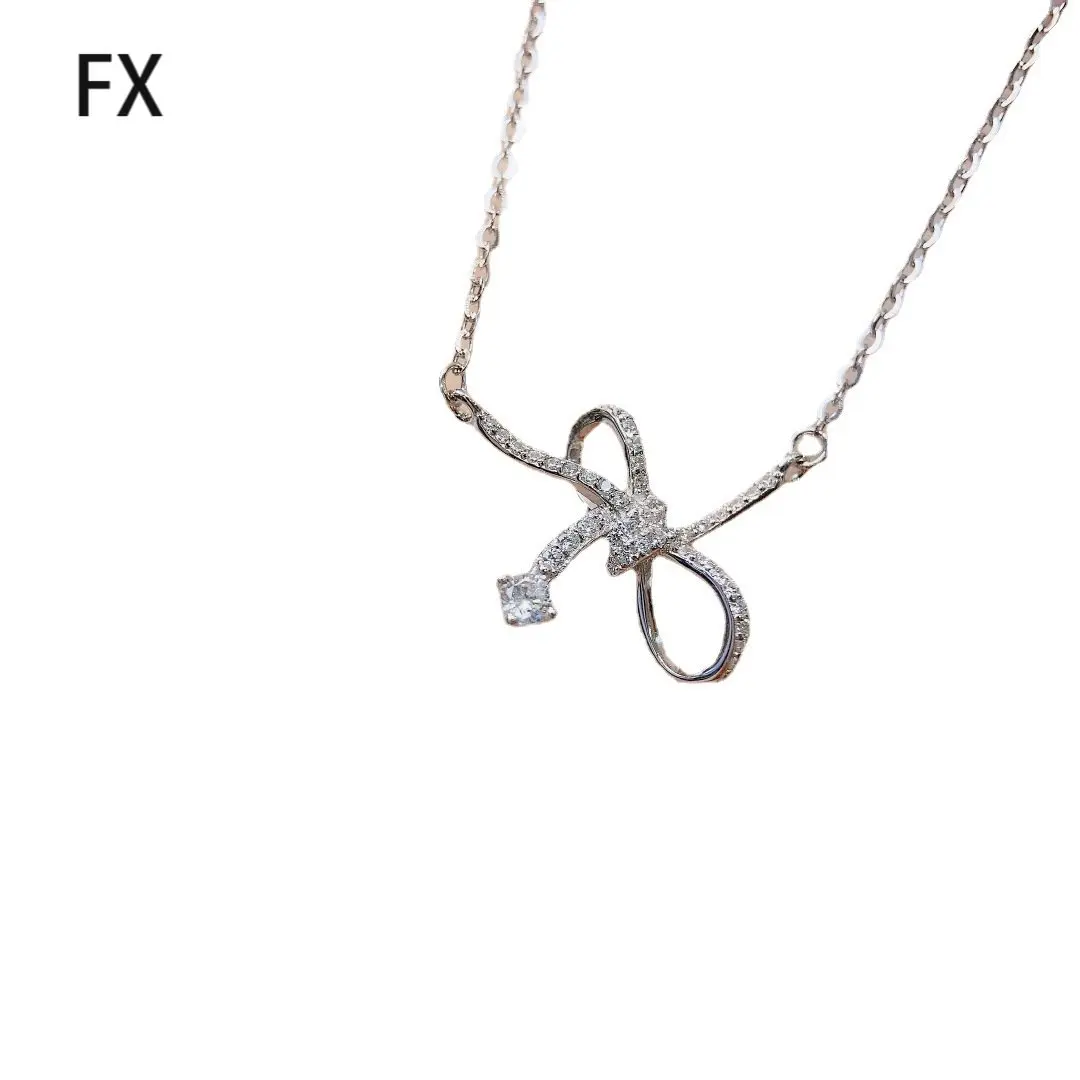 

High-quality non-allergic S925 sterling silver butterfly festival necklace female light luxury niche high-end clavicle chain