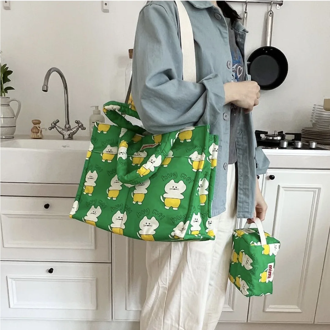 INS New Cute Cartoon Printing Pet Storage Bag Out Portable Handbag Cat Puppy Snack Shoveling Bag Travel Dog Supplies
