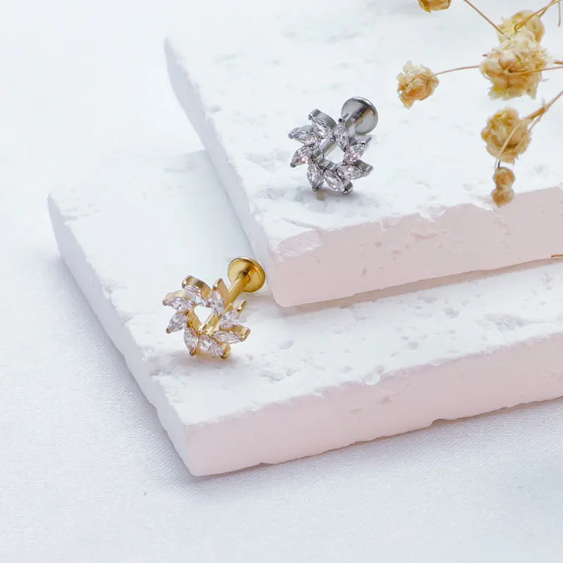 G23 Titanium Lip Piercings Clicker Tragus Small Spiral Circle 16G Cartilage Spiral Zircon Hinged Segment Ear Stud Daith Helix