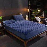Housse de matelas matelassée épaisse en velours cristal, drap-housse chaud et doux en peluche Queen King, taie d'oreiller non incluse 3