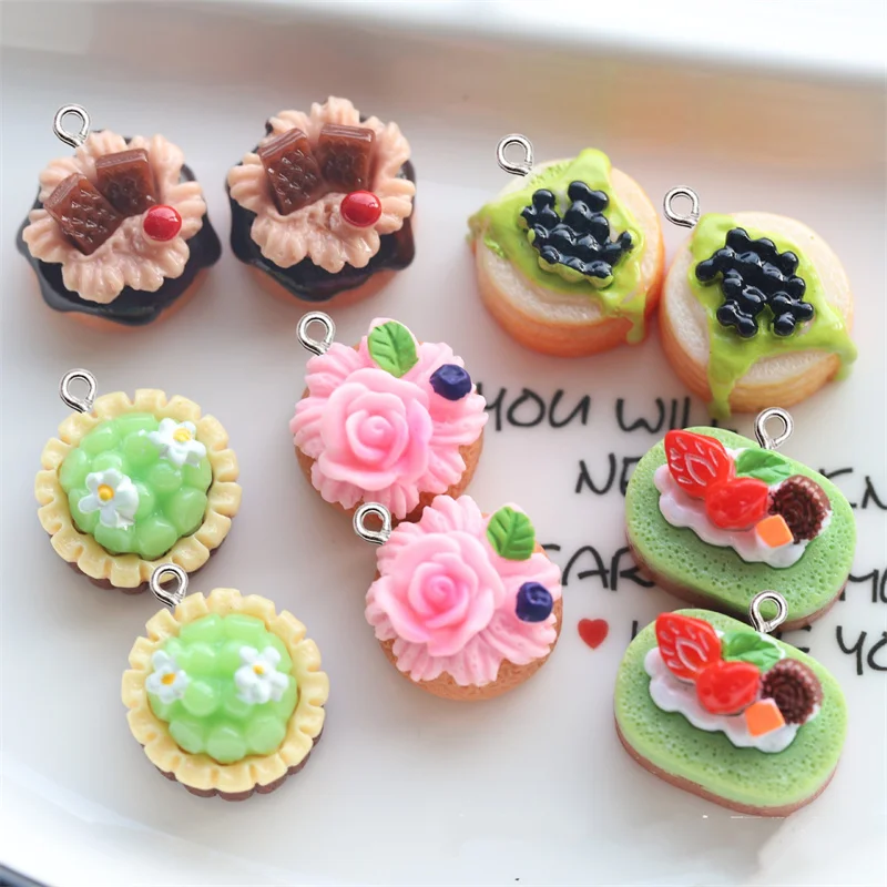

10Pcs Simulation Rose Strawberry Cake Resin Charms Cute Fake Food Craft Pendants DIY Key Chain Hanging Decoration Jewelry Making