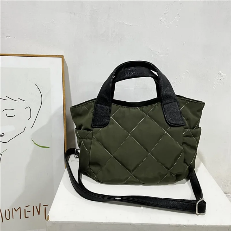 

Korea Fashion Feather Bag Autumn and Winter Shoulder Crossbody Bag Trend Ladies Bags Lightweight Handbag Tote Women's Bags
