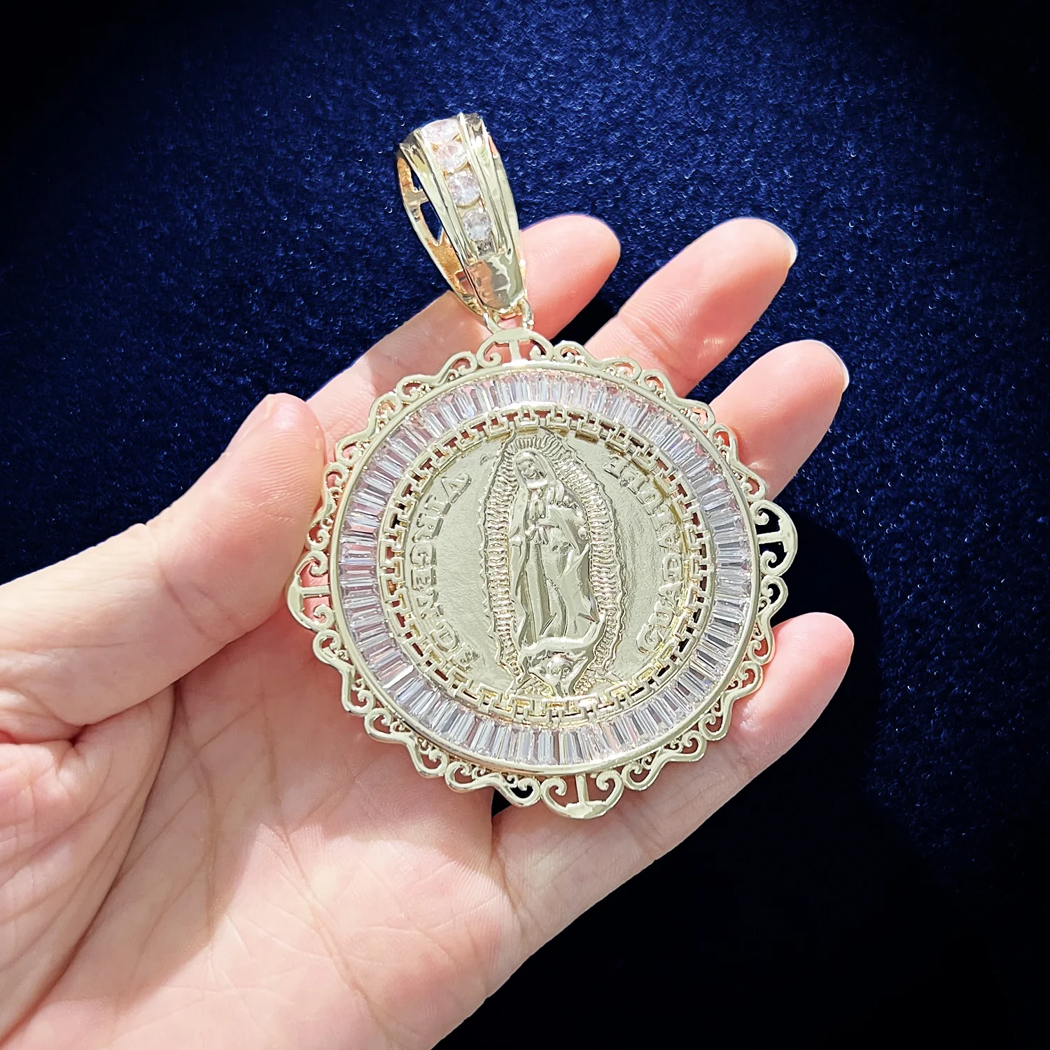 CUC Men Jesus Pendant Gold Color Hip Hop Necklace Iced Out