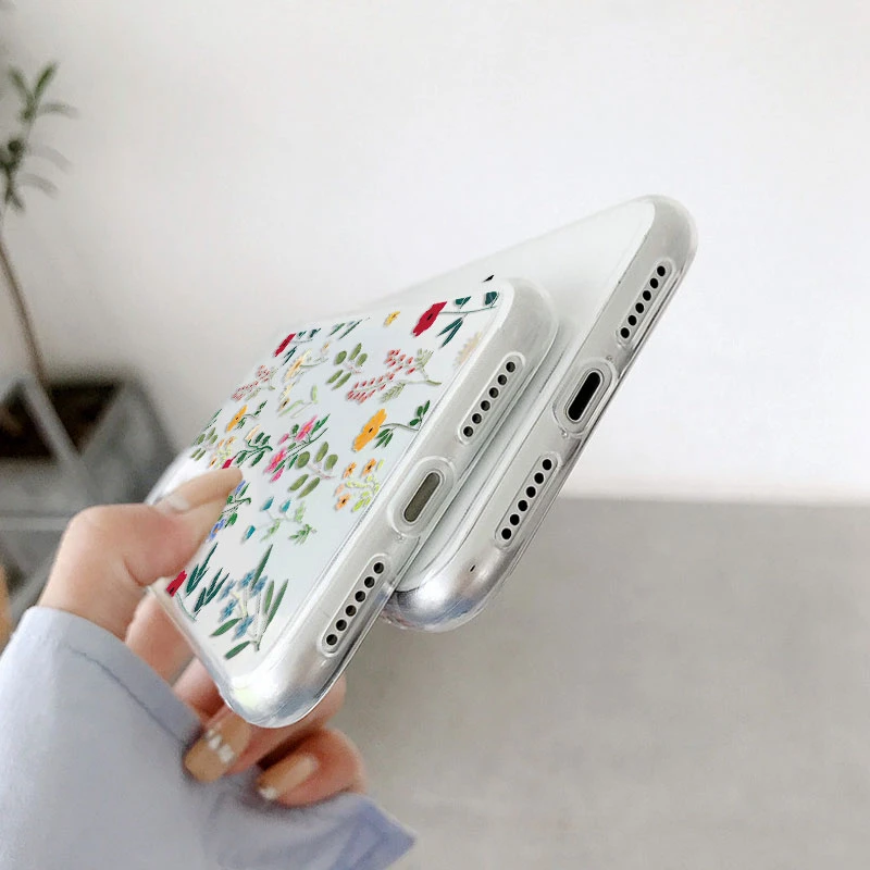 Clear Floral Heart Shockproof TPU Case – Transparent Cover with Cartoon Design