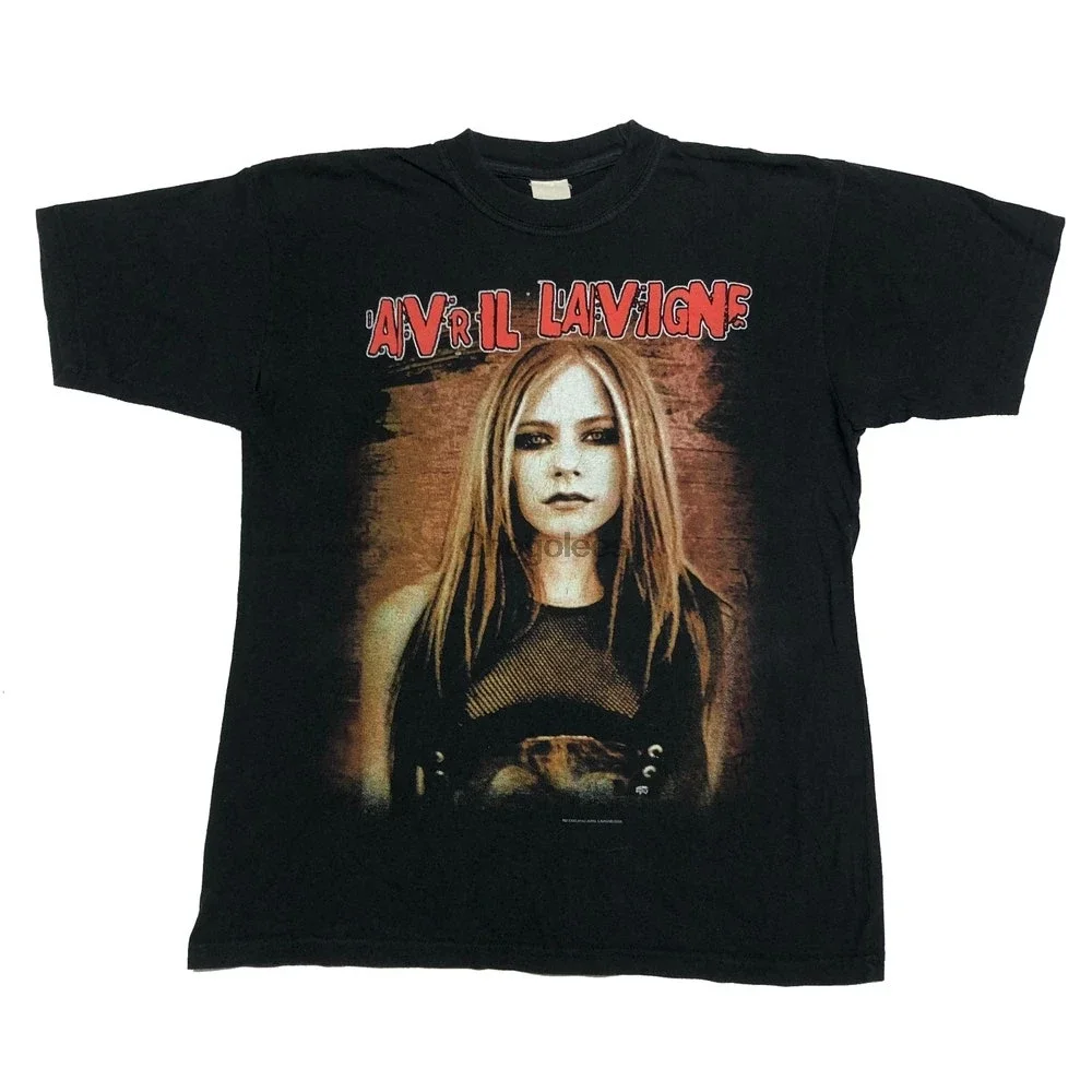 

Винтажная Футболка Аврил Лавин 2005 Размеры M ниже одного из One He Sum 41 Blink 182 00 & #39s Emo Sk8er Boi Tee w