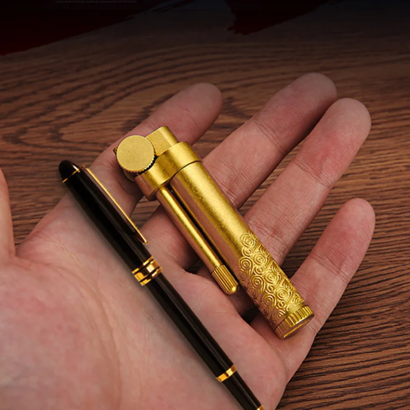 

Honest Brass Retro Carving Grinding Wheel Kerosene Lighter Creative Classic Portable Lighters Personality Gift for Men Gadgets