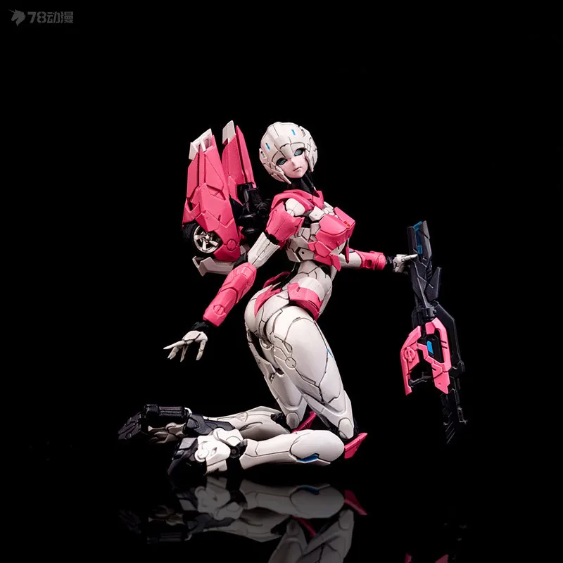 In stock Transformers Arcee Sentinel Original Flame Toys