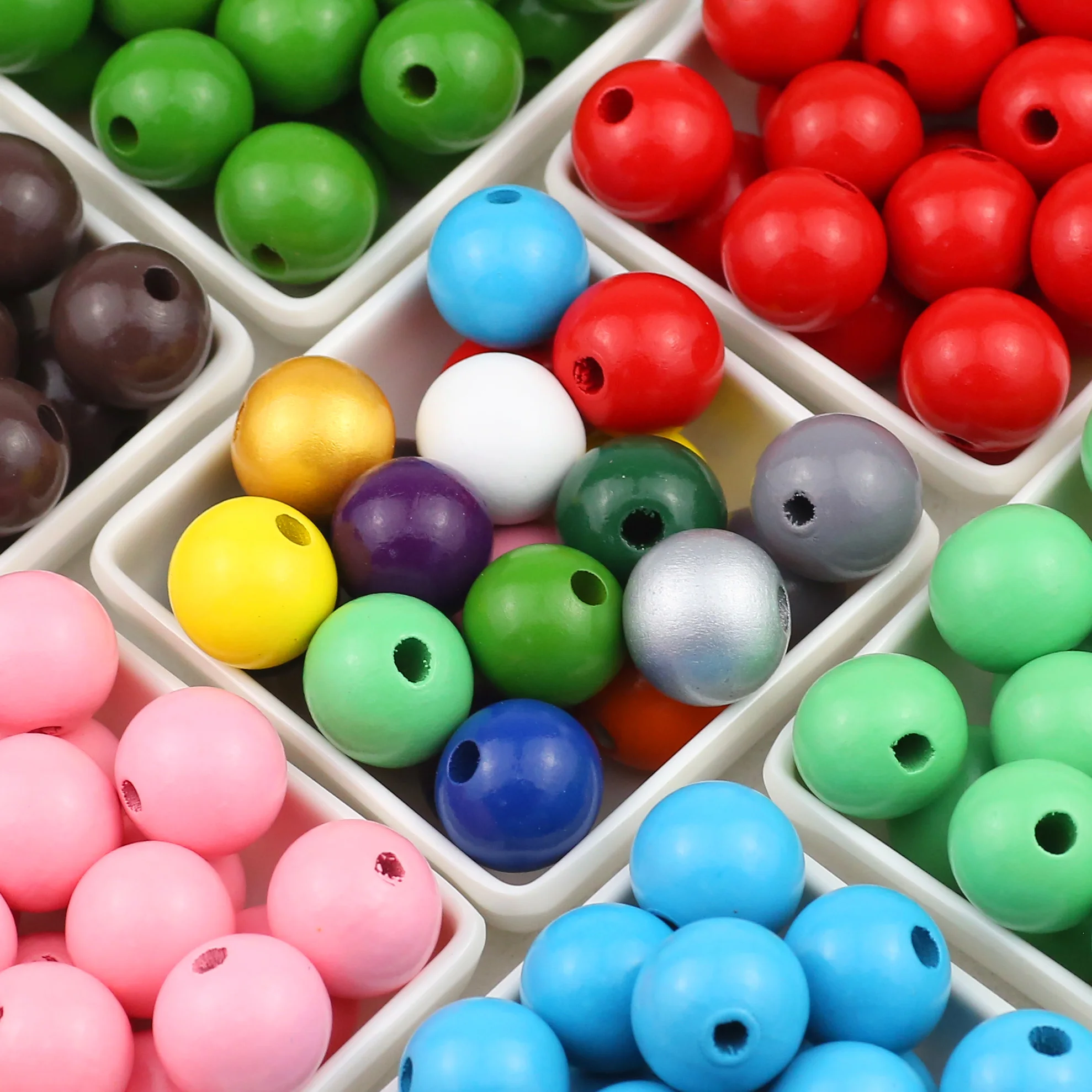 Vibrant 20mm Round Wooden Beads for Handmade Jewelry and DIY Crafts
