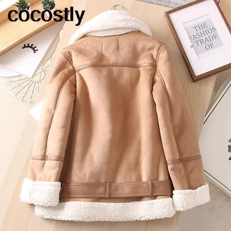 Рисунок 4 - 2023 винтажная осенне-зимняя женская