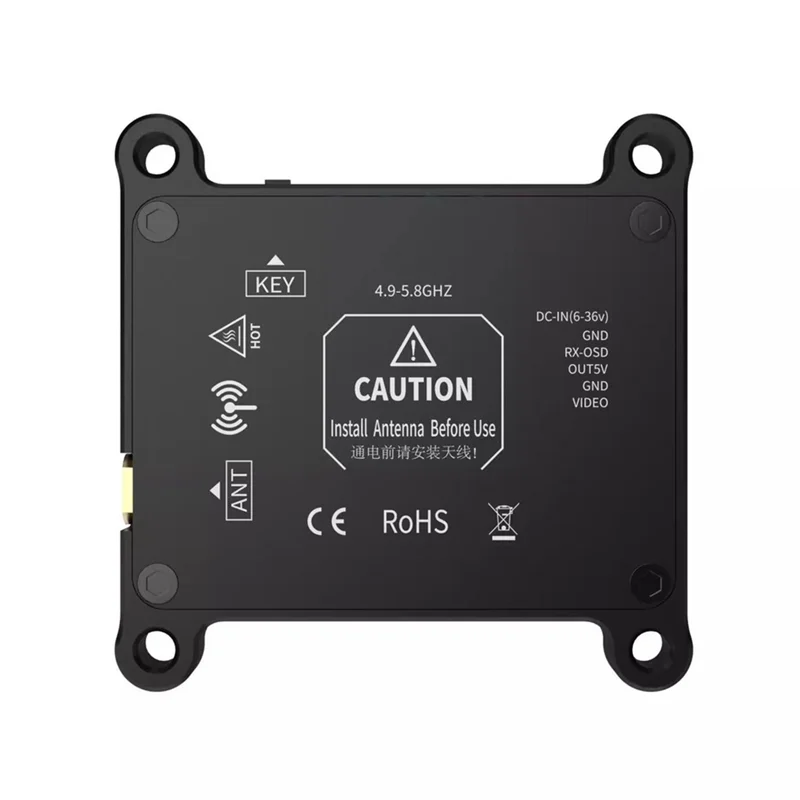 Module émetteur vidéo FPV 5.8G 56CH 2500MW installé sur un châssis de drone course, avec ventilateur de refroidissement.