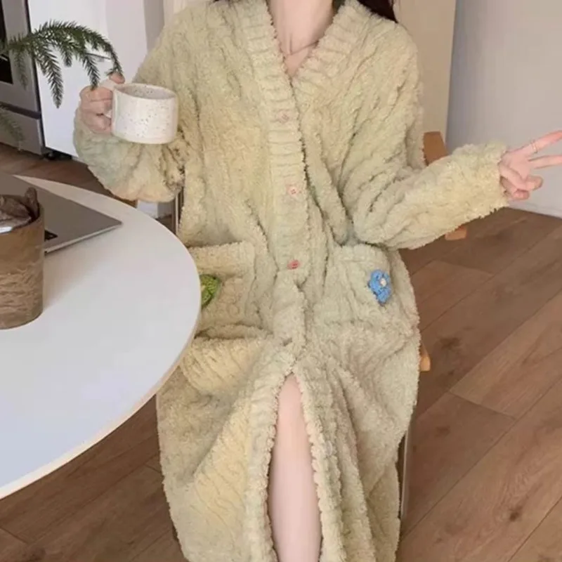 Рисунок 5 - Фланелевый Халат для женщин