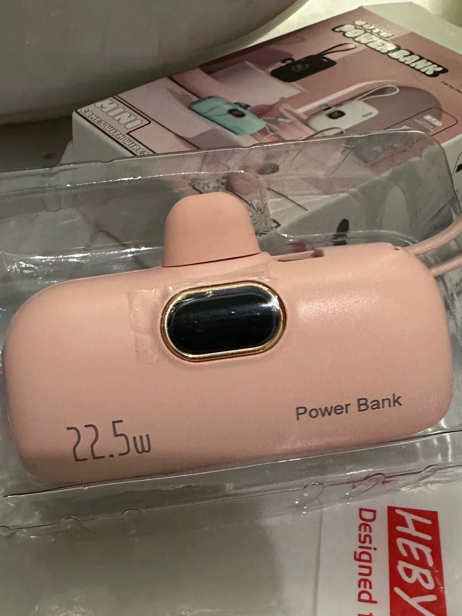 3000mAh Mini Capsule Power Bank with Lightning & Type C Plugs