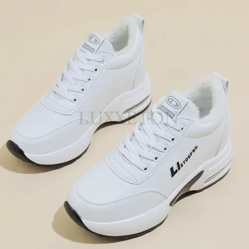 

Women Running Shoes Breathable Casual Shoes Outdoor Light Weight White Tenis Sports Shoes Casual Walking Sneakers for Wamen